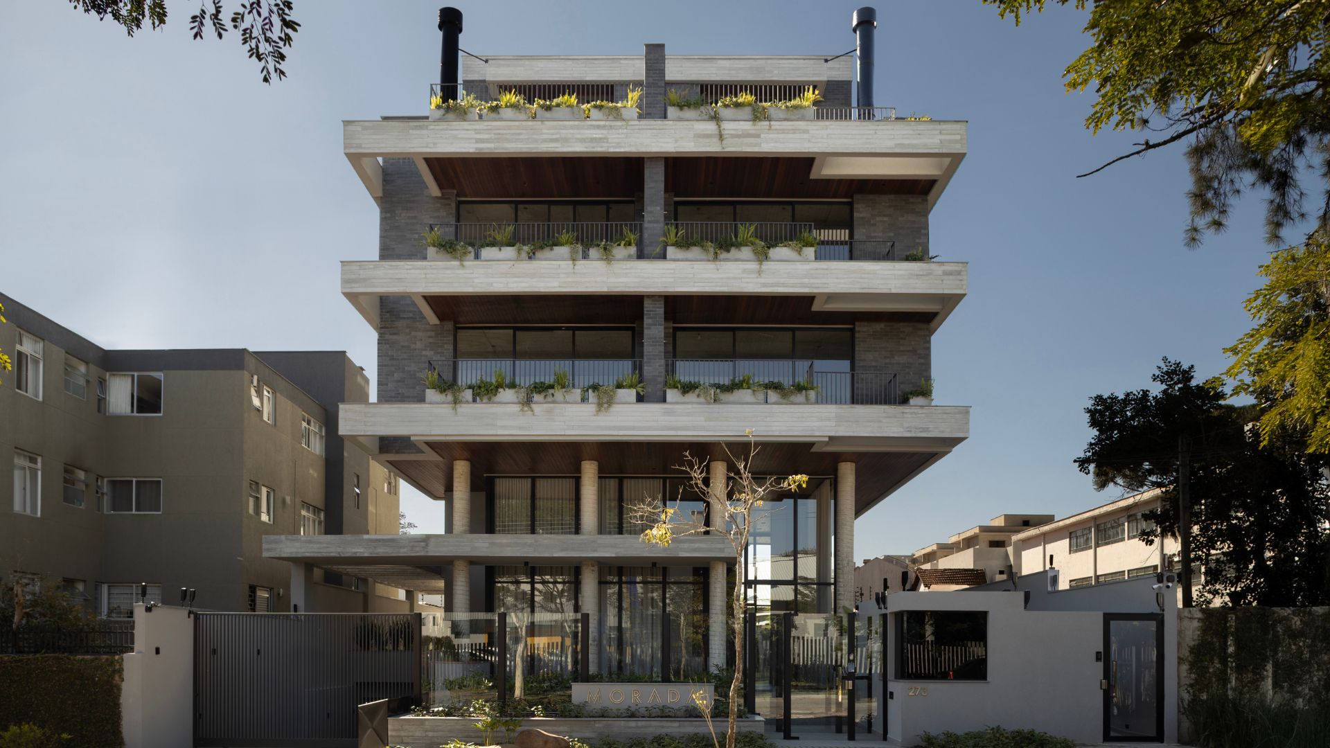 FACHADA